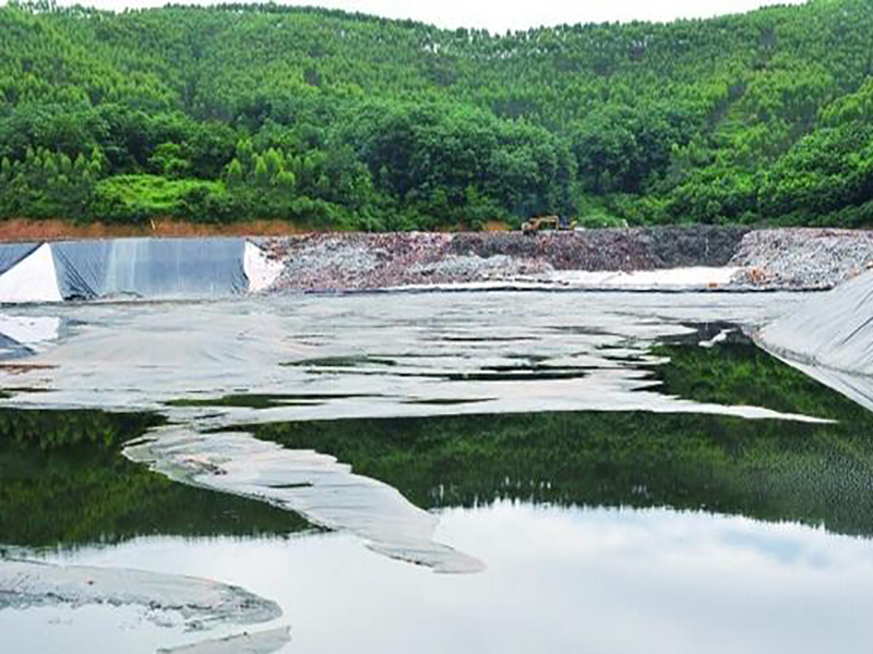 機(jī)織土工布在加固、防沖蝕等高韌性途中的應(yīng)用研究